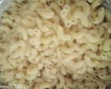 A picture of step 5 of One pot macroni with chicken shami kababs.
