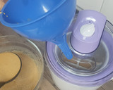 Foto del paso 3 de la receta: Helado de dulce de leche con heladera eléctrica y sin ella