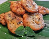 Foto langkah ke 6 dari resep Pisang Goreng Kismis Wijen 🍌.