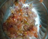 A picture of step 3 of Oats chilla.