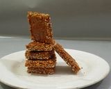 तिल गुड़ चिक्की (Till gud chikki recipe in Hindi) रेसिपी चरण 5 फोटो