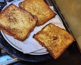 A picture of step 5 of Nutella French Toast Bites.