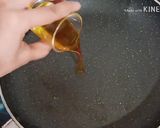 A picture of step 1 of Garlic Flavor Tomato aur peanut chutney recipe.