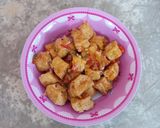 Foto langkah ke 5 dari resep Tahu Goreng Saus Cabe khas Vietnam (dau hu sot cá).