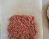 Foto del paso 2 de la receta: Rollitos de carne molida rellenos