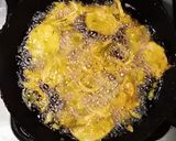 A picture of step 4 of Aloo Pyaz k Pakoray.