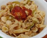 A picture of step 4 of Chicken macaronies.