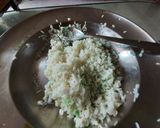A picture of step 3 of SteamChicken rice flawar with boil rice and shazwan chili sauce.