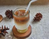 Foto langkah ke 5 dari resep Vietnamese Iced Coffee.