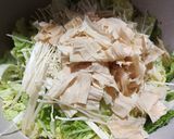 Foto langkah ke 2 dari resep 151. Tumis Sawi Putih Kembang Tahu.