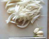 Spaghetti al tonno krok przepisu 1 zdjęcie