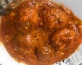 Foto del paso 3 de la receta: Albóndigas en salsa de tomate con queso, al estilo Dunaez