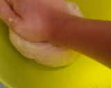 Foto del paso 4 de la receta: Pizza casera! !Excelente receta y facilísimo! Con levadura fresca
