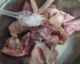Foto langkah ke 1 dari resep Sop Ayam Kampung.