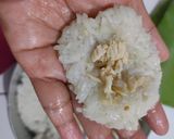 Foto langkah ke 7 dari resep Lemper Isi Ayam.