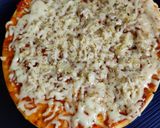 માર્ગરીટા પીઝા (Margherita Pizza Recipe In Gujarati) રેસીપી સ્ટેપ1ફોટો