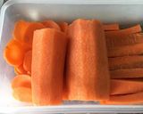 รูปขั้นตอนการทำที่ 2 ของ เส้นเล็กผัดไข่ (อาหารเด็ก/ไม่ปรุงรส)