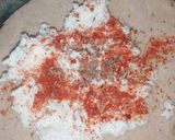 A picture of step 2 of Paneer parantha.