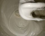 Foto langkah ke 2 dari resep Bolu Kukus Mekar tanpa Soda.