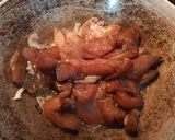 Foto langkah ke 2 dari resep Orek Ayam Kecap.