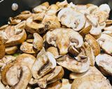 A picture of step 3 of Sautéed Portobello Mushrooms.