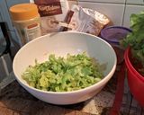 Foto del paso 2 de la receta: Bocadillos de acelga y perejil