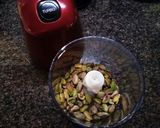 Foto del paso 1 de la receta Brownie de Chocolate Blanco, Canela y Pistachos