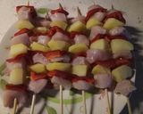 A picture of step 1 of Chicken and vegetable skewers with tzatziki sauce.