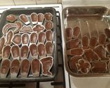 A picture of step 3 of Bear Paws.