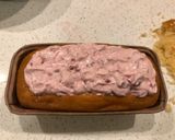 Foto del paso 3 de la receta: Queque relleno con frutillas y queso crema
