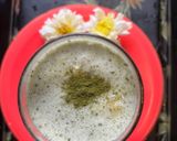 A picture of step 3 of Matcha banana honey smoothie.