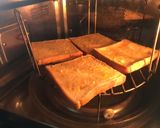 A picture of step 4 of Garlic bread.