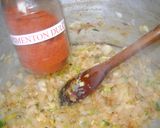 Foto del paso 9 de la receta: Empanadas al horno de carne cortada a cuchillo