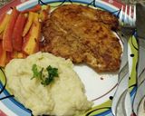 A picture of step 7 of Chicken steak with mesh potatoes 😋.
