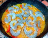 Foto del paso 9 de la receta: Fideos soba en salsa de ostras con langostinos y curry madrás