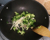 Foto langkah ke 4 dari resep Ca Brokoli Enoki.