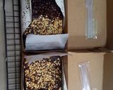 Foto langkah ke 1 dari resep Brownies shiny n crust.