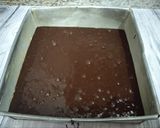Foto langkah ke 8 dari resep Dessert Cup Brownies Caramel.