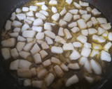 Foto del paso 1 de la receta: Papas con langostinos y chocos 🦐🦑🥔
