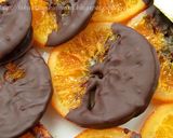 Фото кроку 7 до Карамелизированные апельсины в шоколаде (Naranjas confitadas bañadas en chocolate).