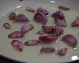 Foto del paso 1 de la receta: Pollo al ajillo