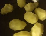 A krumpli 3-szor 🥔🥔🥔 (brit burgonyaköret) 🇬🇧 recept fázis 2 fotója