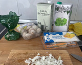 Foto del paso 1 de la receta: Risotto de setas