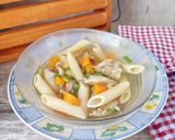 Foto langkah ke 5 dari resep Sup Tulangan Ayam Wortel Pasta.