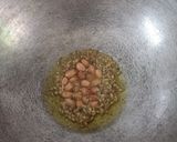 A picture of step 4 of Dahi upma.