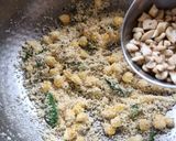 बीटरुट कॉर्न उपमा Beetroot corn upma रेसिपी चरण 3 फोटो