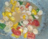 Foto langkah ke 3 dari resep Tumis Udang Paprika.