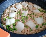 Foto del paso 8 de la receta: Alubias blancas con bacalao