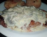Foto del paso 5 de la receta Bife de chorizo con salsa de champiñones y queso roquefort