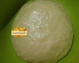 Foto langkah ke 2 dari resep Roti Maryam / kue canai.